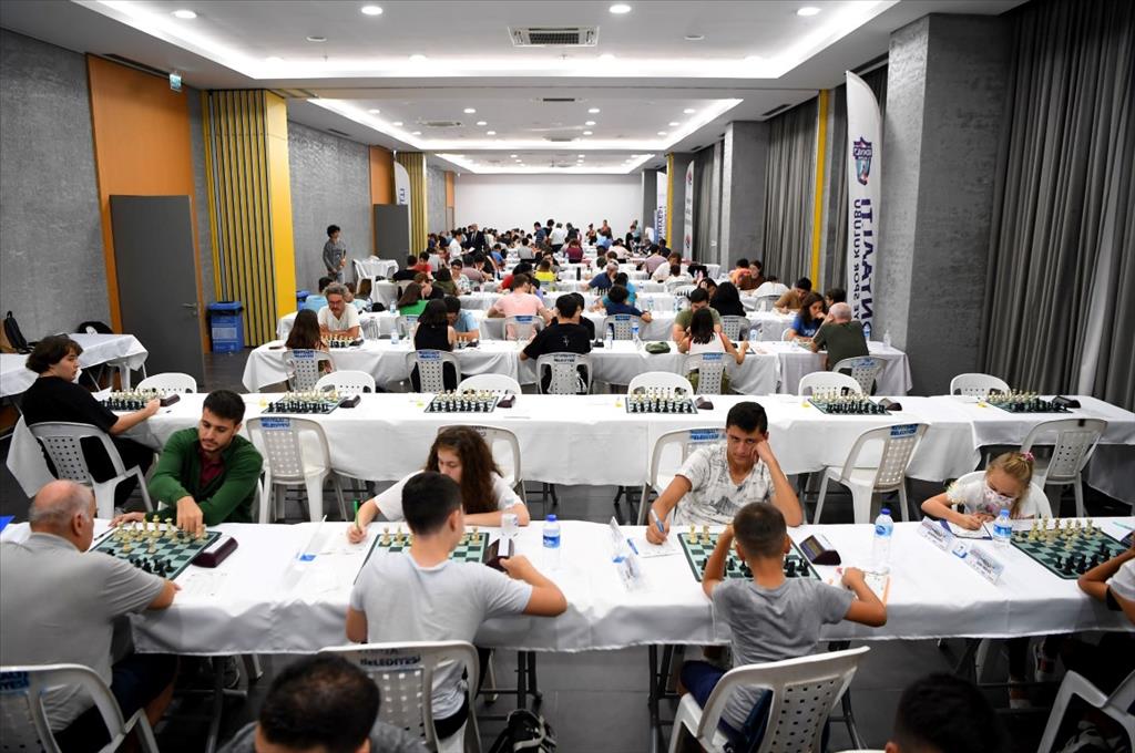 Konyaaltı’nda satranç heyecanı başlıyor
